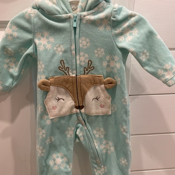 NWOT Carter’s onesie fleece size 3M - Picture 3 of 3